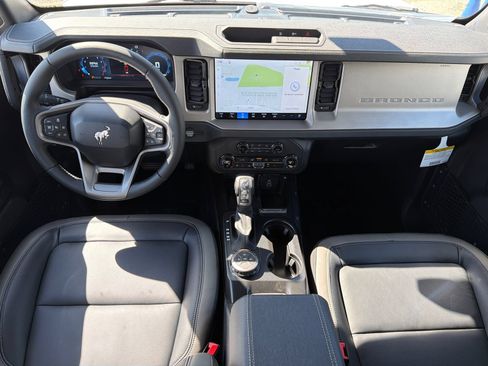 New 2026 Ford Bronco Outer Banks AWD/4WD image 18