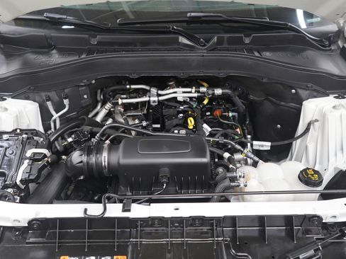 Used 2021 Ford Explorer XLT w/ Equipment Group 202A image 33