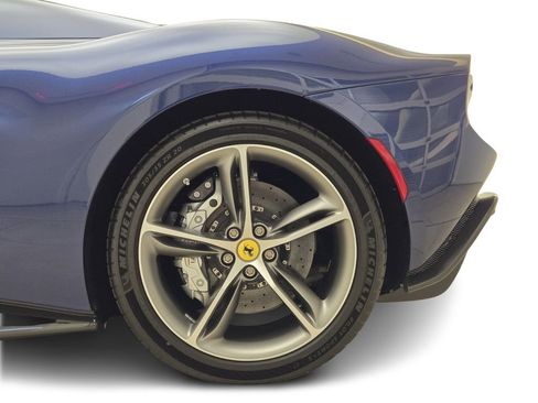 Used 2024 Ferrari 296 GTS RWD image 18