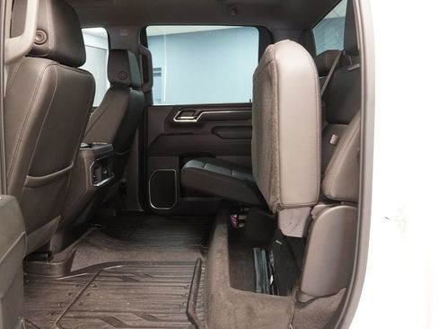 Used 2024 GMC Sierra 3500 SLT w/ SLT Convenience Package AWD/4WD image 28