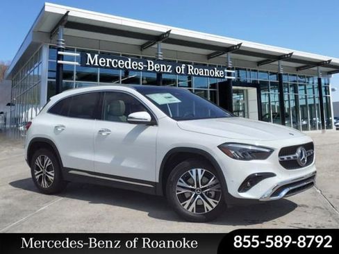 Used 2025 Mercedes-Benz GLA 250 4MATIC image 1