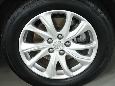 Used 2020 Buick Envision Preferred AWD/4WD image 10