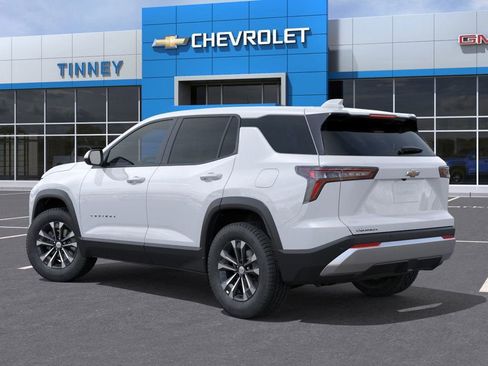 New 2026 Chevrolet Equinox LT image 3