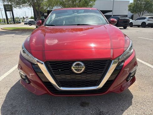 Used 2019 Nissan Altima 2.5 Platinum image 8