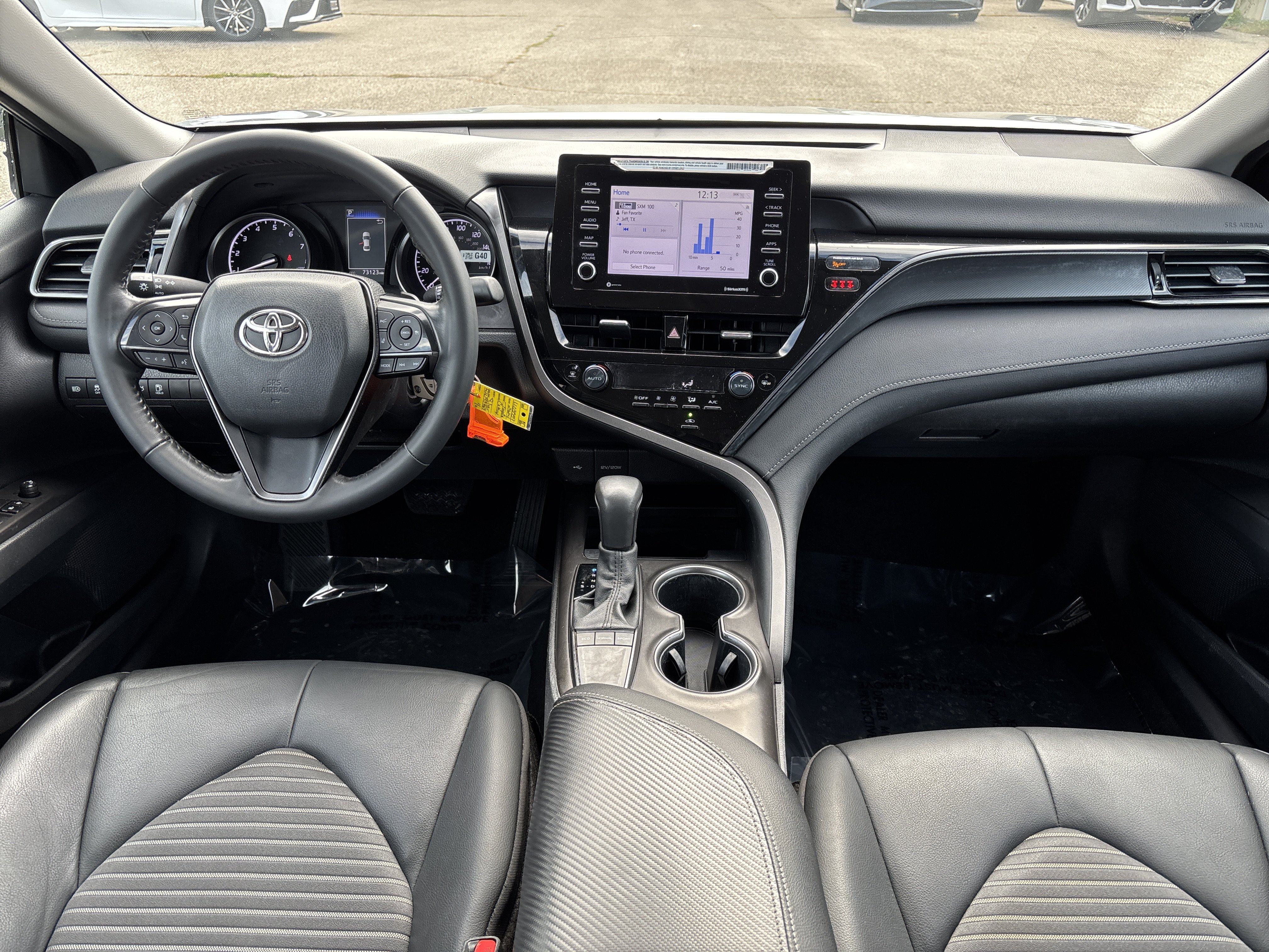 Used 2024 Toyota Camry SE FWD image 16