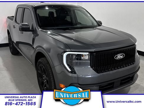 Used 2025 Ford Maverick Lobo AWD/4WD image 1
