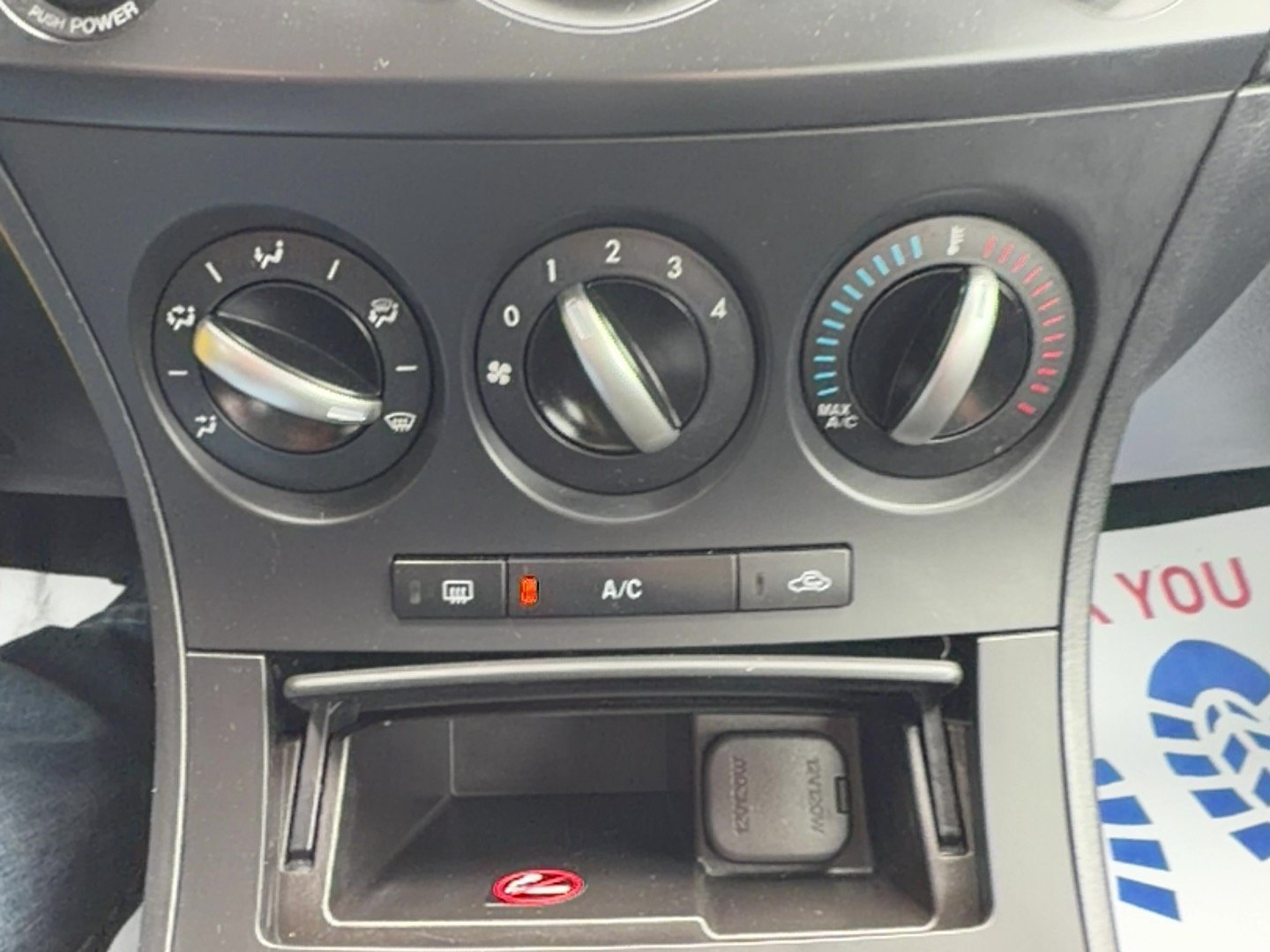 Used 2012 MAZDA MAZDA3 i Sport FWD image 10