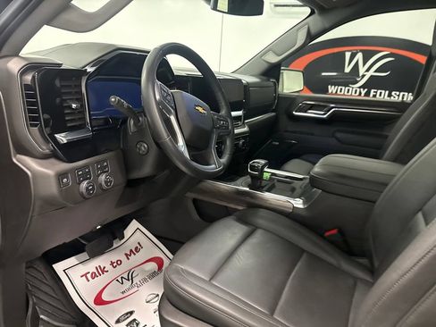 Used 2024 Chevrolet Silverado 1500 LTZ AWD/4WD image 9