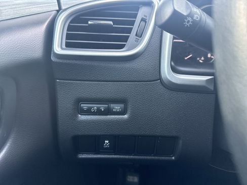 Used 2016 Nissan Murano S image 24