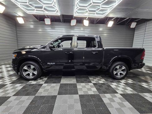 Used 2019 RAM 1500 Laramie w/ Sport Appearance Package AWD/4WD image 8