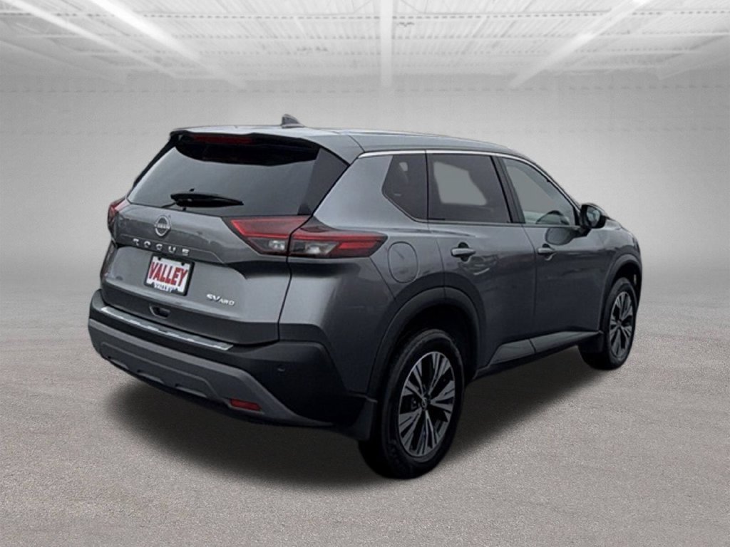 Used 2023 Nissan Rogue SV AWD/4WD image 13