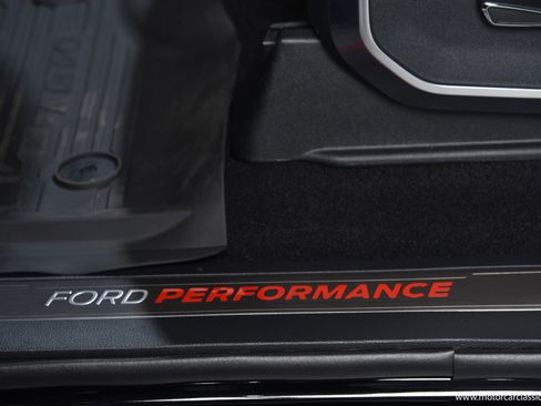 Used 2025 Ford F150 Raptor w/ Equipment Group 803A Raptor R AWD/4WD image 33