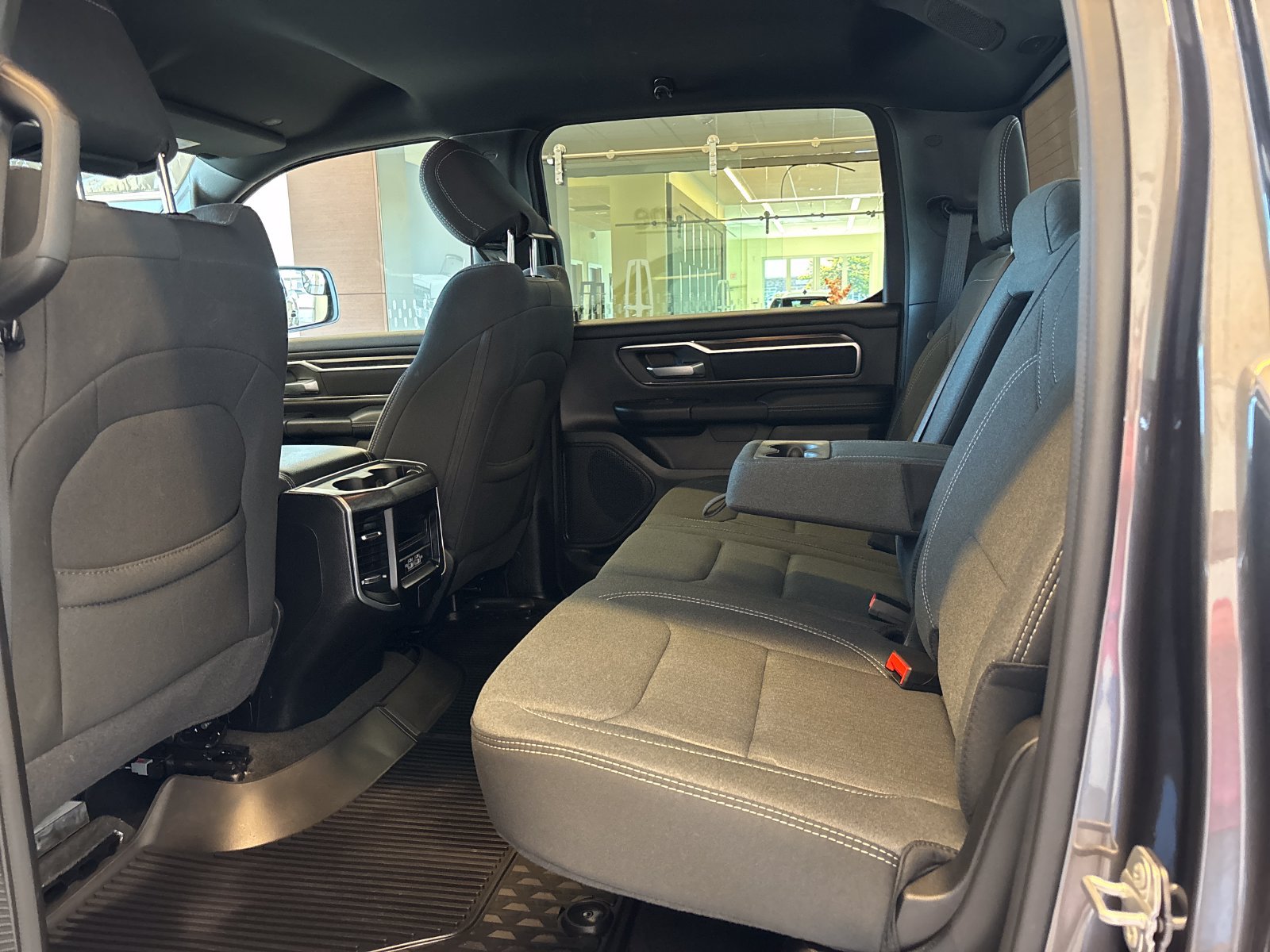 Used 2024 RAM 1500 Big Horn AWD/4WD image 11