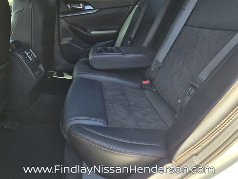 Used 2023 Nissan Maxima SR w/ Sport Mat Group FWD image 12
