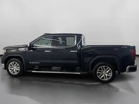 Used 2022 GMC Sierra 1500 SLT w/ SLT Premium Plus Package AWD/4WD image 5