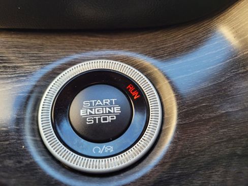 Used 2021 Jeep Grand Cherokee L Limited w/ Trailer Tow Group (B) image 27