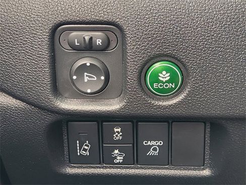 Certified 2025 Honda Ridgeline Sport image 27