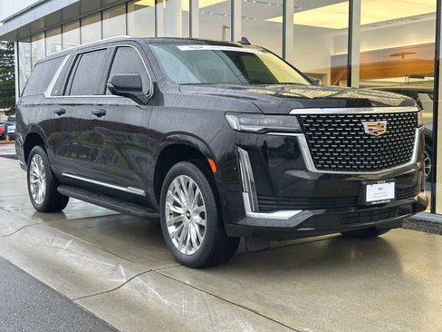 Used 2023 Cadillac Escalade ESV Premium Luxury AWD/4WD image 7