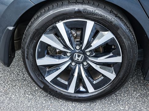 Certified 2024 Honda Civic EX-L image 11