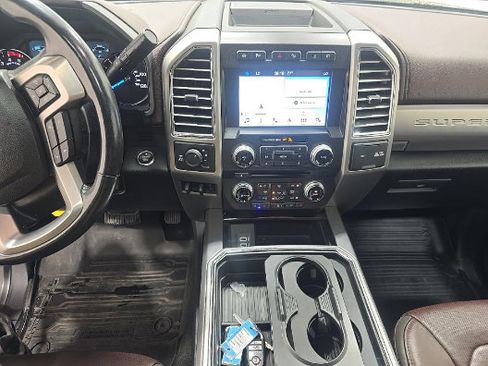 Used 2017 Ford F250 Platinum w/ Platinum Ultimate Package AWD/4WD image 10