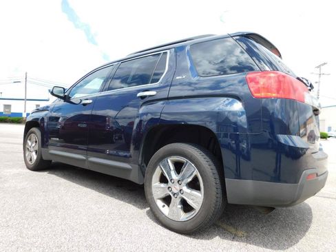 Used 2015 GMC Terrain SLT w/ Chrome Edition AWD/4WD image 2