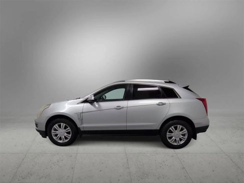 Used 2010 Cadillac SRX Luxury image 5
