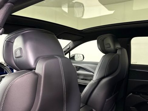 New 2026 Cadillac Lyriq Sport AWD/4WD image 24