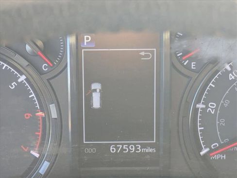 Used 2021 Toyota 4Runner SR5 image 9