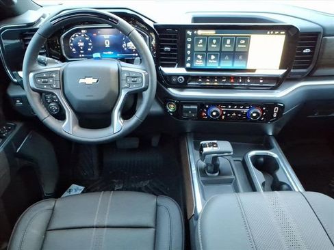 New 2026 Chevrolet Silverado 1500 High Country w/ Technology Package AWD/4WD image 16