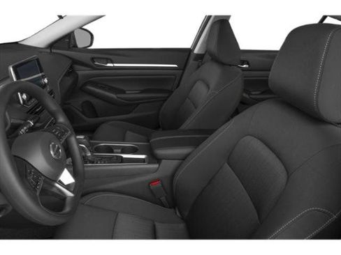 Used 2022 Nissan Altima 2.5 SV w/ SV Premium Package image 12