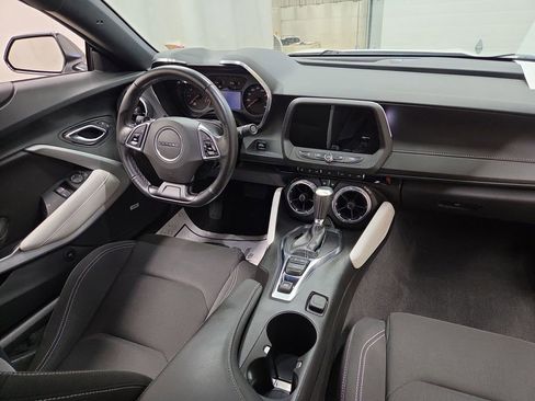 Used 2023 Chevrolet Camaro LT w/ Technology Package RWD image 12