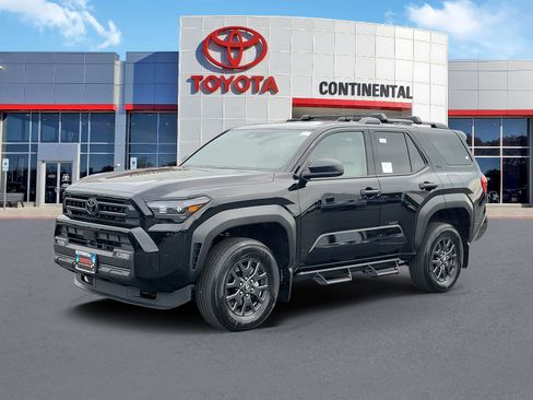 New 2026 Toyota 4Runner SR5 AWD/4WD image 3