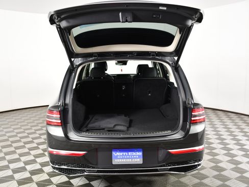 Used 2025 Genesis GV80 2.5T Standard AWD/4WD image 36
