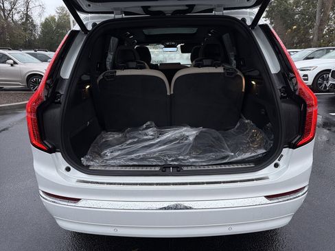 Used 2026 Volvo XC90 B6 Plus w/ Protection Package Premier AWD/4WD image 35