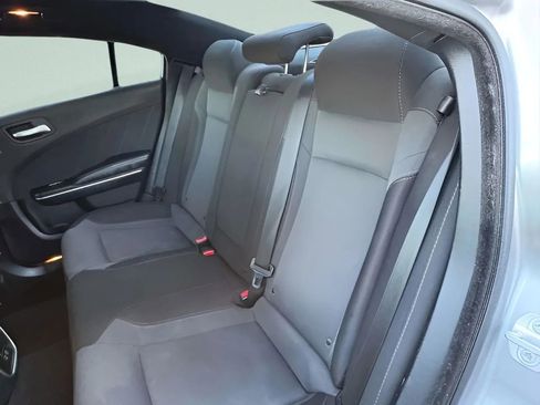 Used 2018 Dodge Charger SXT Plus image 24