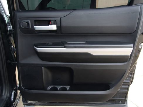 Used 2019 Toyota Tundra SR5 w/ TRD Sport Package AWD/4WD image 38