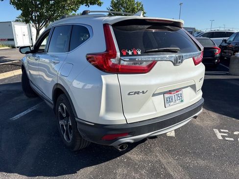 Used 2018 Honda CR-V Touring image 9