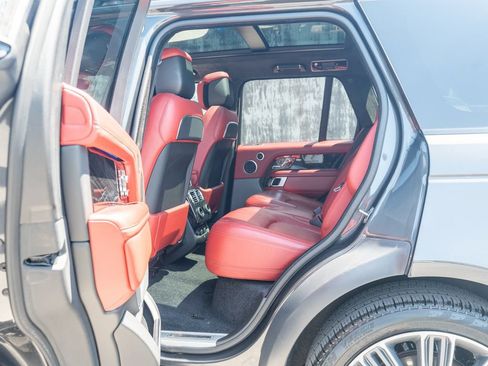 Used 2021 Land Rover Range Rover Autobiography AWD/4WD image 34