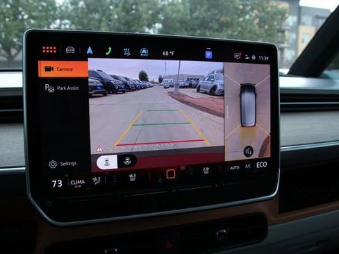 New 2025 Volkswagen ID. Buzz 1st Edition image 19