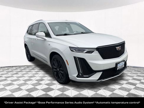 Used 2021 Cadillac XT6 Sport AWD/4WD image 5