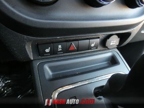 Used 2016 Jeep Patriot High Altitude FWD image 55