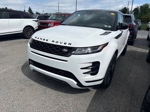 Used 2022 Land Rover Range Rover Evoque R-Dynamic SE AWD/4WD image 9