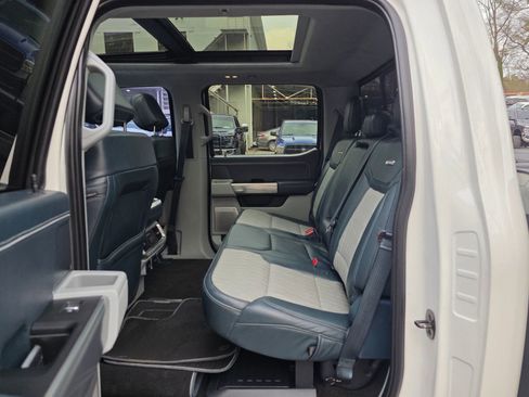 Used 2021 Ford F150 Limited image 32