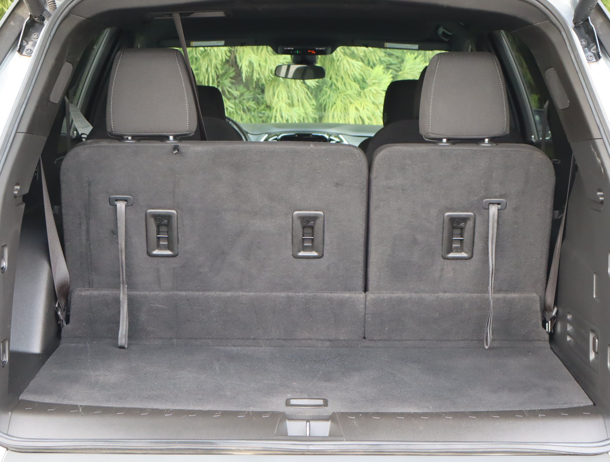 Used 2023 Chevrolet Traverse LT FWD image 37