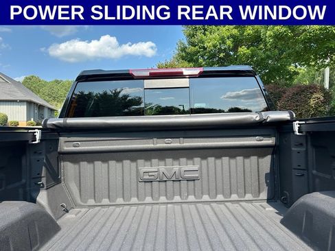 Used 2024 GMC Sierra 1500 Elevation w/ Preferred Package AWD/4WD image 13