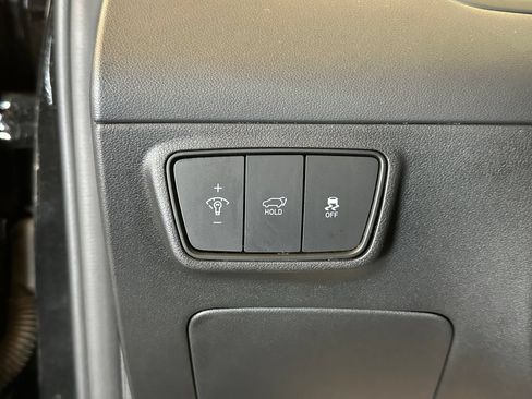 Used 2022 Hyundai Tucson Limited AWD/4WD image 17