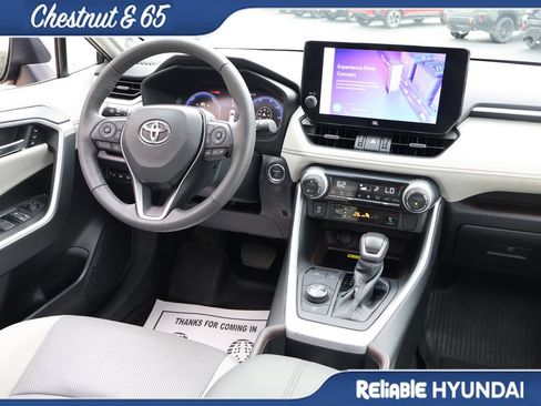 Used 2023 Toyota RAV4 Limited AWD/4WD image 13