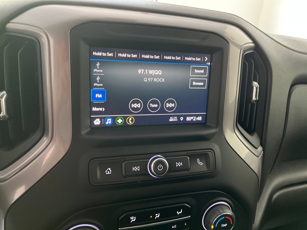 Used 2022 Chevrolet Silverado 2500 Custom w/ Custom Convenience Package AWD/4WD image 21