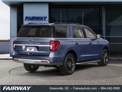 Used 2022 Ford Expedition XLT AWD/4WD image 2