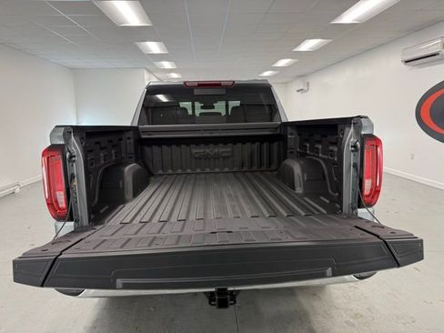 New 2026 GMC Sierra 1500 SLT w/ SLT Premium Plus Package image 8